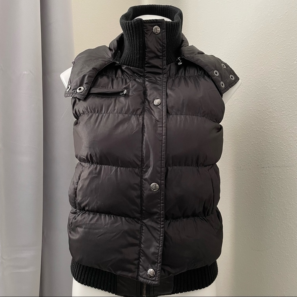 GUESS Women’s Puffer Vest Size XS